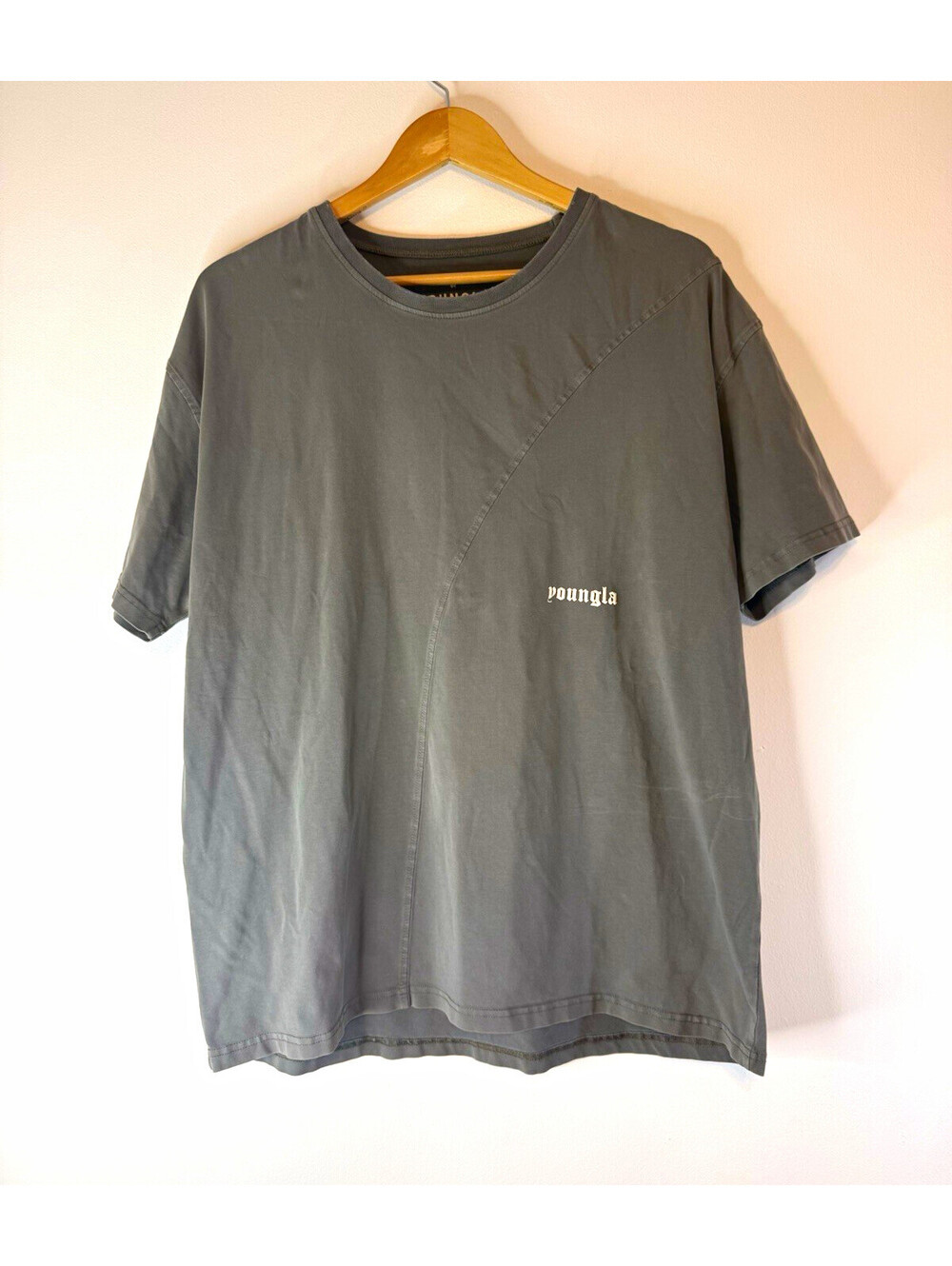 YoungLA Los Angeles T-Shirt Men's XL Gray Graphic Logo Crew Neck Short Sleeve